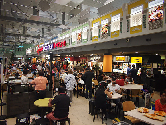 P9247354-t3-foodstreet