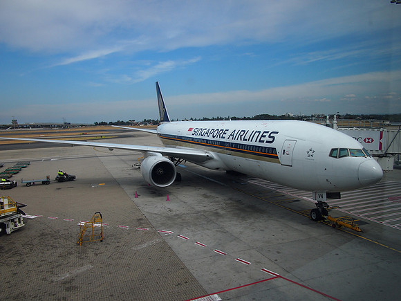 PA038131-sq-at-syd