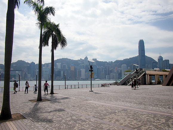 PA208337-kowloon-waterfront