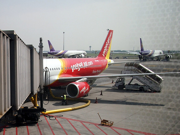 PB048604-vietjet-at-bkk
