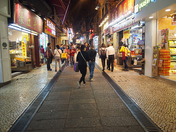 PC038928-old-macau-night