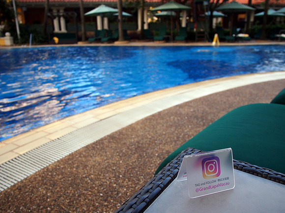 PC048947-instagram-pool