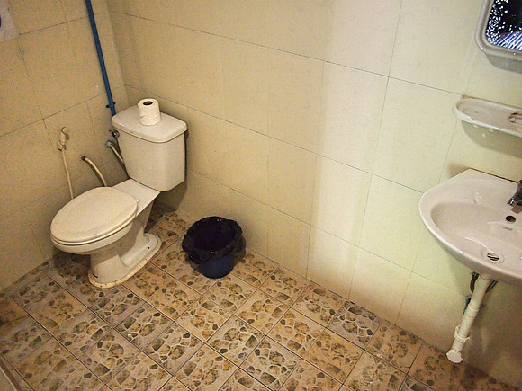 PC309506-otres-orchid-bathroom