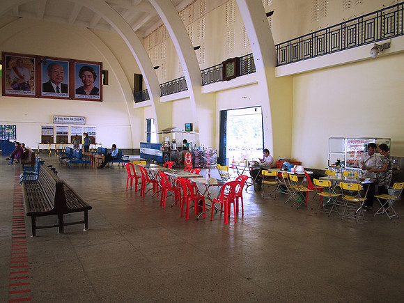 PC289198-station-hall