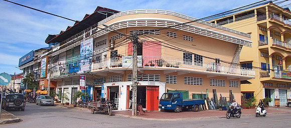 P1039681-round-corner