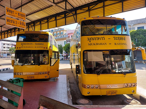 20220225_154624-mukdahan-rayong-bus