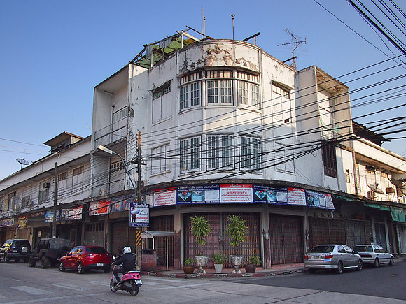 P2060005-old-ubon