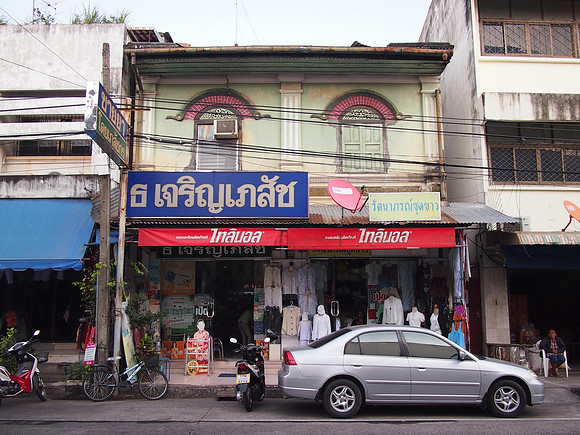 P2060006-ubon-old-town
