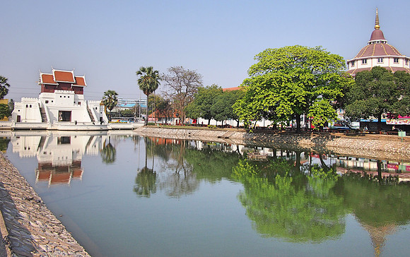 P2070092-moat-of-korat