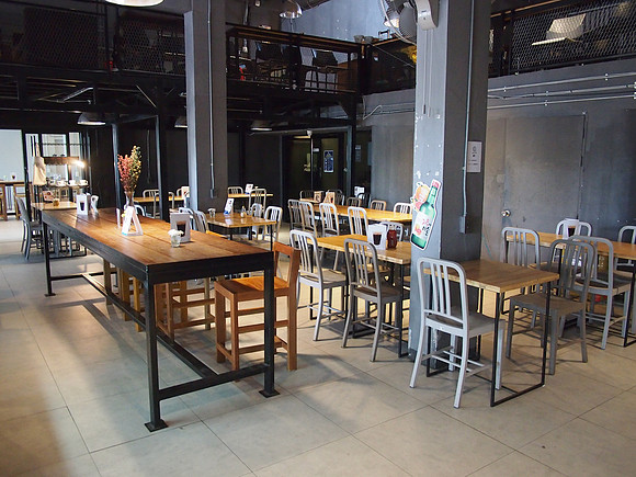 P2080123-class-cafe