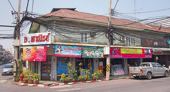 P2080133-old-town-korat