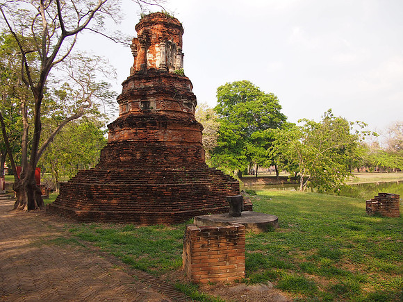 P2090333-wat-sangkhapat