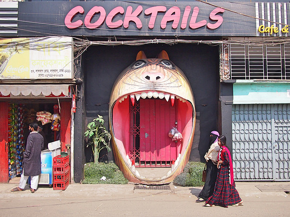 P2150667-cocktails