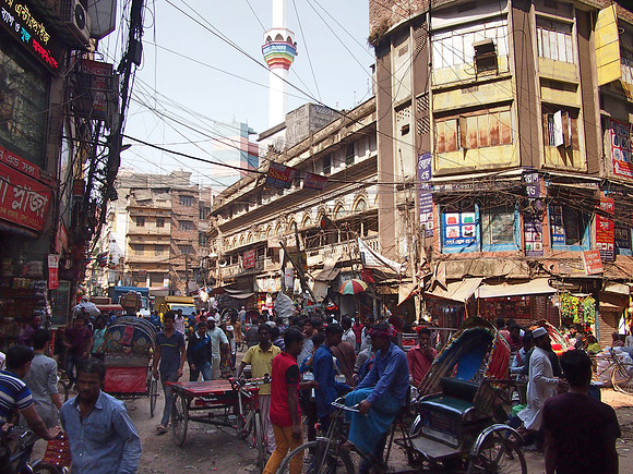P2150684-market-and-mosque