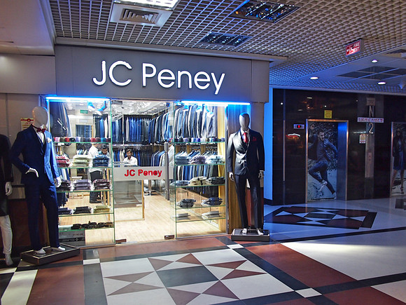 P2160832-jc-peney