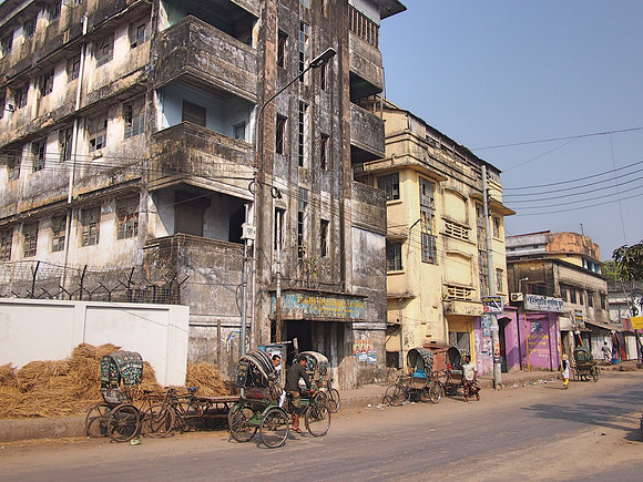P2180914-sadarghat-rd