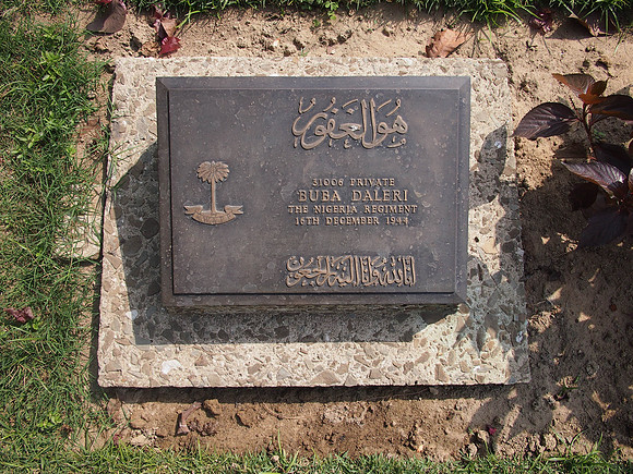 P2181030-nigeria-regiment