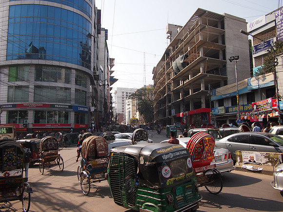 P2181037-golpahar-circle