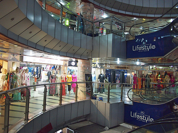 P2191087-yunusco-mall