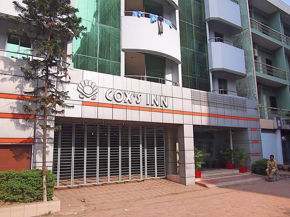 P2201153-coxs-inn