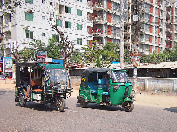 P2211210-cng-and-electric