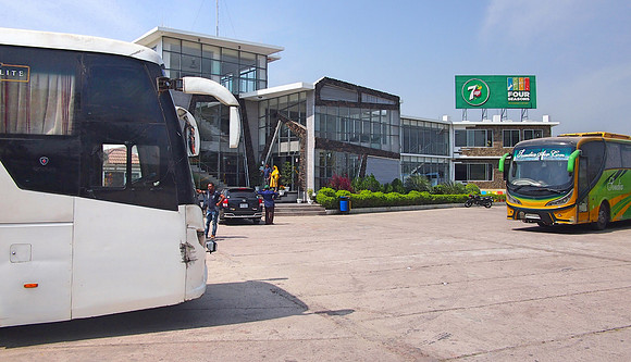 P2201147-bus-stop-rest-break