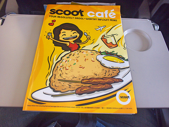 P2281599-scoot-cafe
