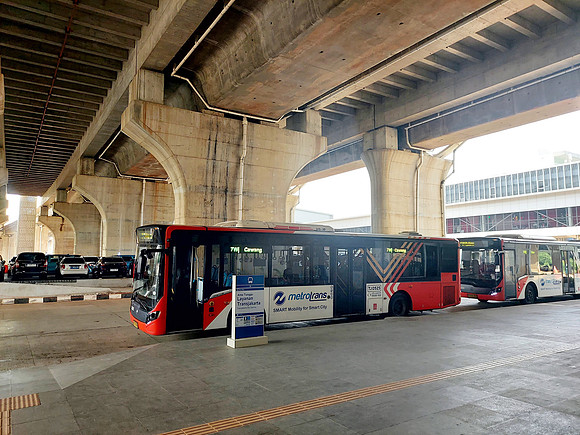 20240427_090924-halim-bus-stand