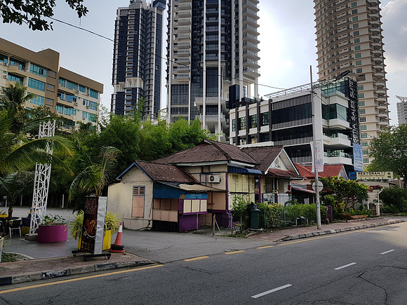 20180329_173236-crepe-cottage