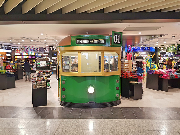 20180412_121932-melbourne-airport-tram