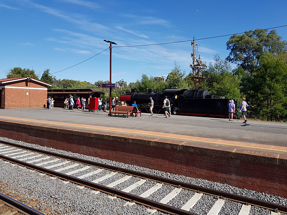 20180408_113541-tourist-steam-train