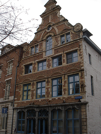 147 Mechelsestraat, Leuven - Belgium.