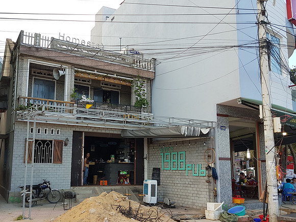 20180515_170645-1988-pub