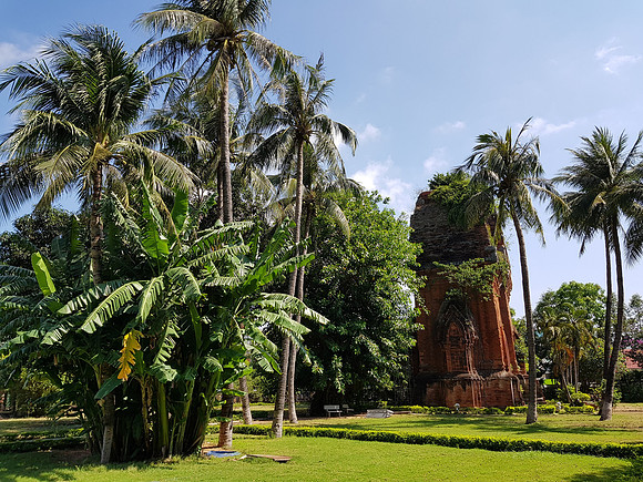 20180516_091147-cham-gardens