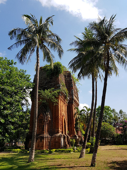 20180516_091223-cham-towers