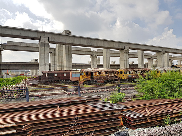 20180530_091127-old-locos-bang-sue