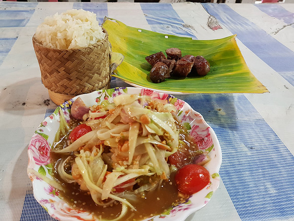 20180601_181034-papaya-salad