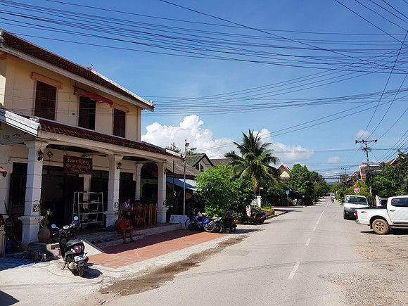 20180602_095353-lakangthong-2-friendly-house-street-view