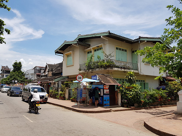 20180604_115524-modernist-house