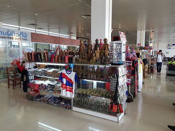 20180605_135342-laos-souvenirs