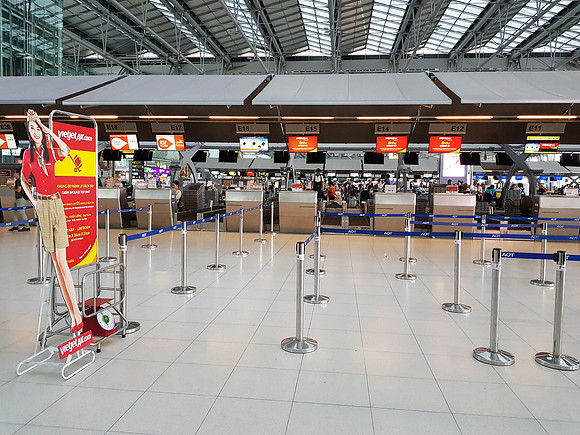 20180607_102132-vietjet-check-in