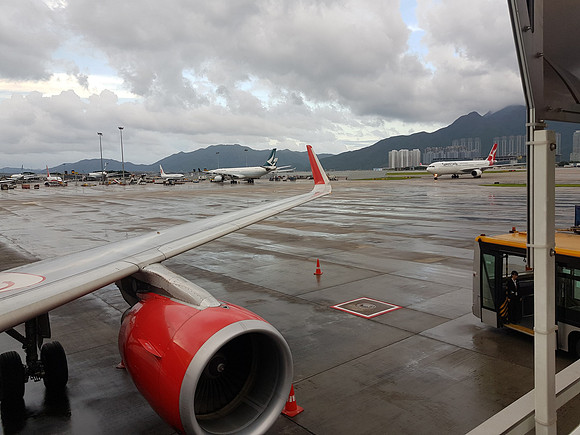 20180625_182735-tarmac-disembark