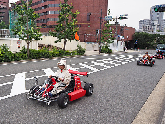 P6280046-mario-carts