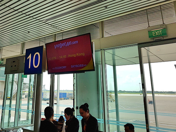 20180625_140043-vietjet-to-hkg