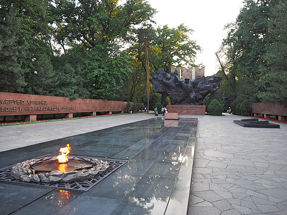 P7190144-eternal-flame