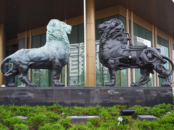 P7210157-steampunk-lion