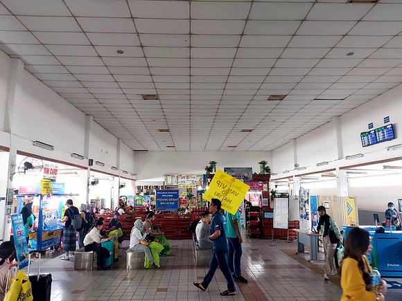 20240522_085451-padang-besar-waiting-area