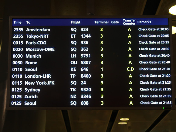 IMG_9919-departure-board