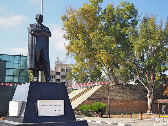 P8060037-ataturk