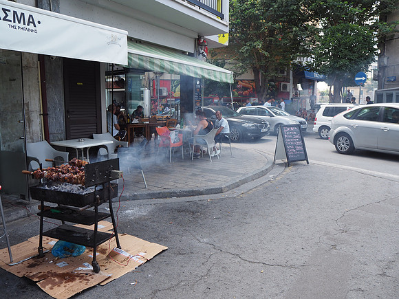 P8050028-street-bbq
